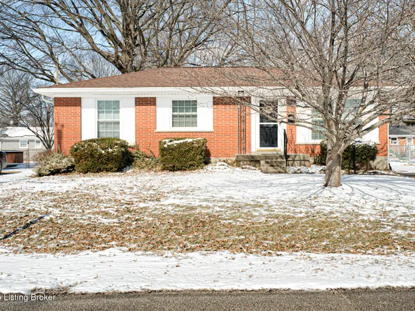 1608 Westmoorland Way, Lyndon, KY 40242