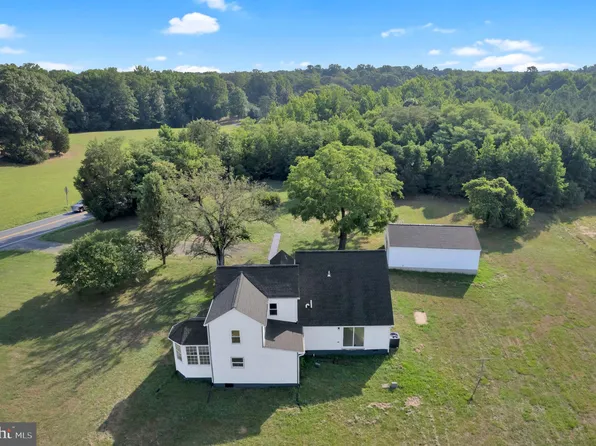 12994 Dahlgren Rd, King George, VA 22485