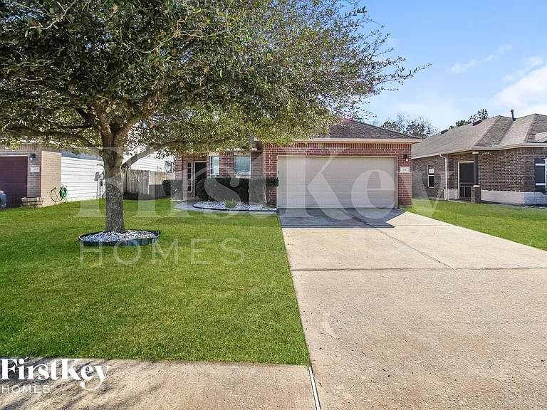 12911 Pine Meadows St — Photo 1