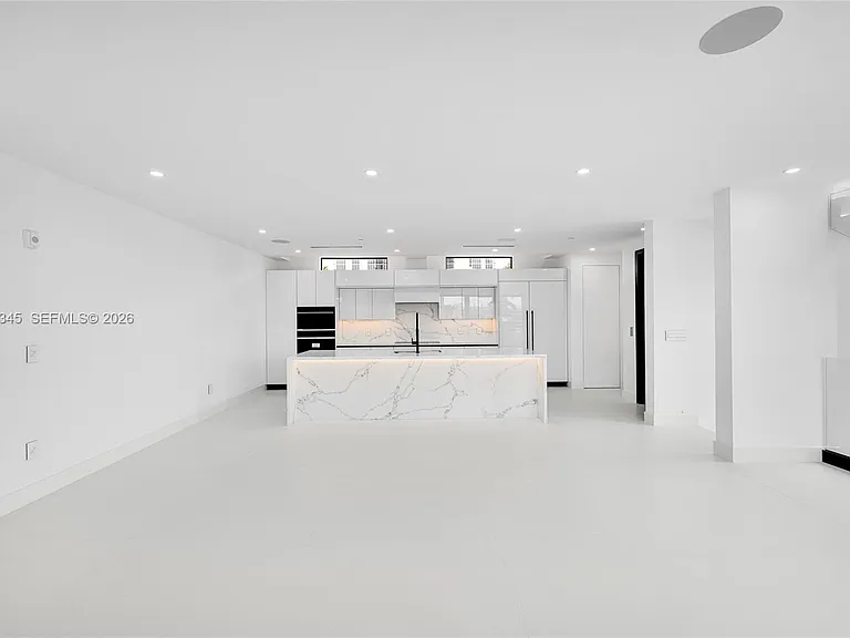 3222 NE 7th St #1 — Photo 25