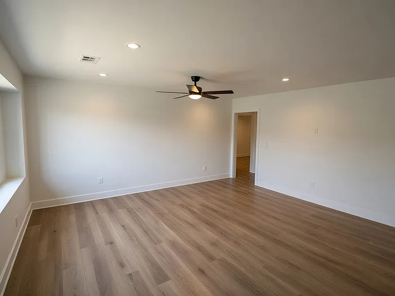 4223 Nelsonbark Ave — Photo 2