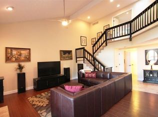 132 Queens Xing, Dayton, OH 45458