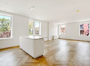 369 Washington Ave APT 3B, Brooklyn, NY 11238