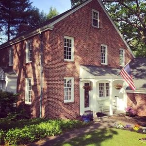 14 Winthrop Rd, Wellesley, MA, 02482