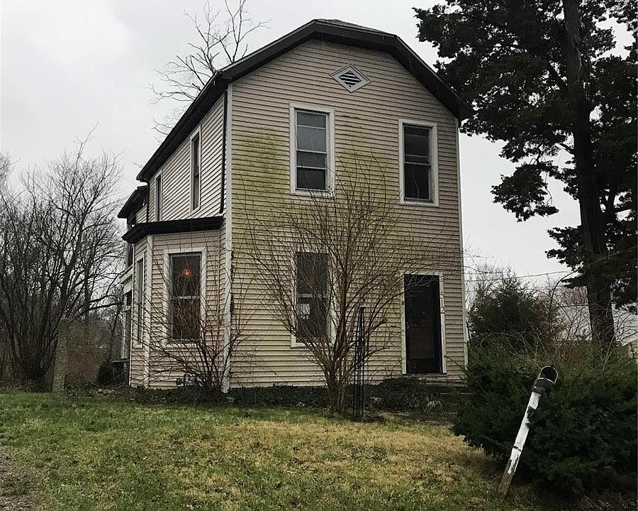 1st image of 512 Phillipena St