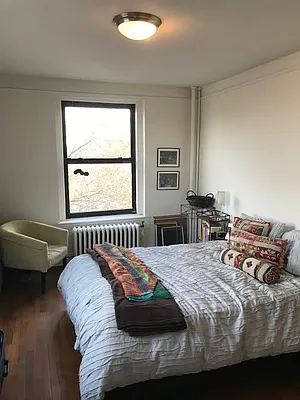 Rented by Garfield Realty  | media 18