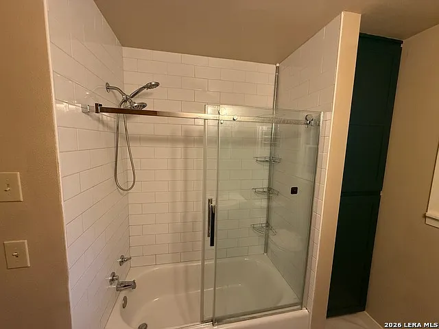 555 N Union Ave — Photo 22
