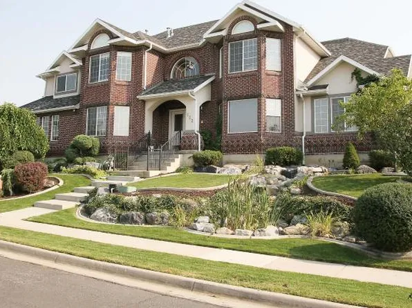 902 E Eaglewood Loop, North Salt Lake, UT 84054