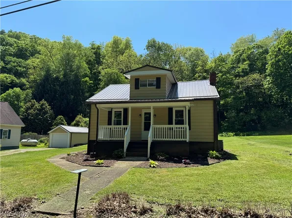 71 Lucy Dr, Toronto, OH 43964