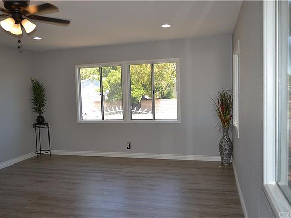 5th image of 10946 Bartee Ave