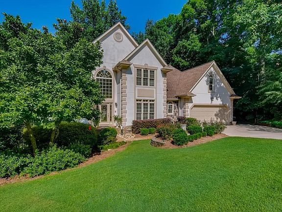 2nd image of 2155 Willow Brook Dr