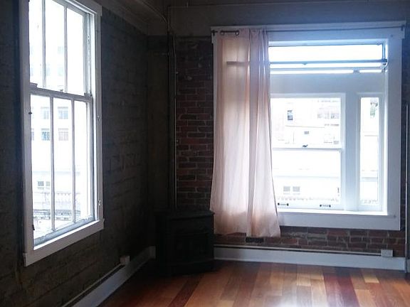 4th image of 1101 A St Unit 706