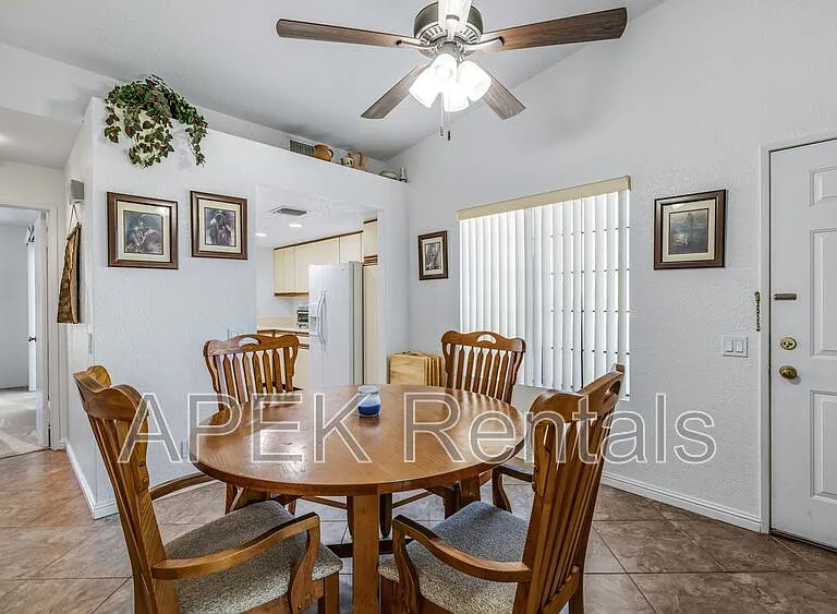 2701 E Mesquite Ave E #24 — Photo 9