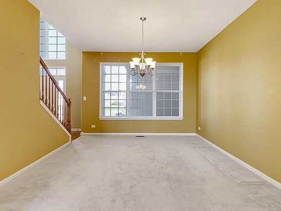 5th image of 1981 Angelica Ln