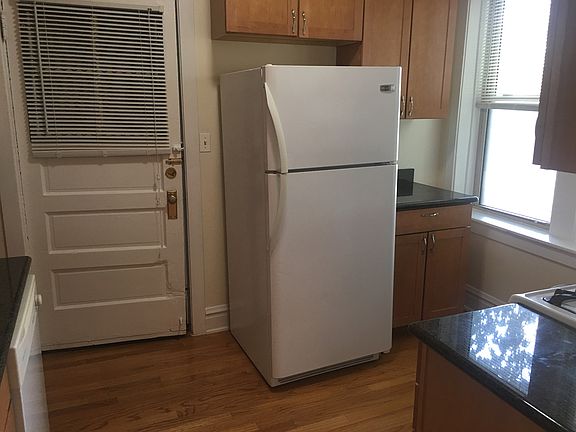 5th image of 203 Washington Blvd