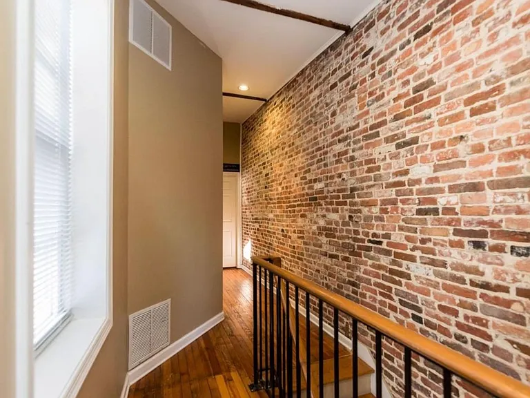 829 S Montford Ave — Photo 7