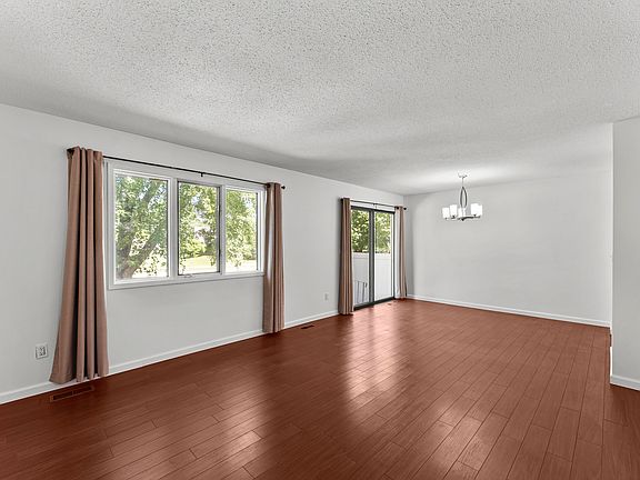 3rd image of 3760 Eastwood Ct