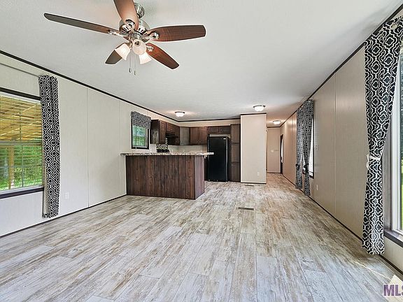 3rd image of 23354 Elberta Ln