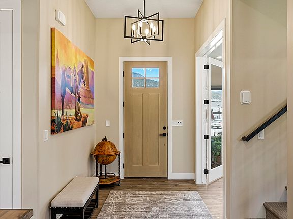 5th image of 1918 S Oak Springs Cir