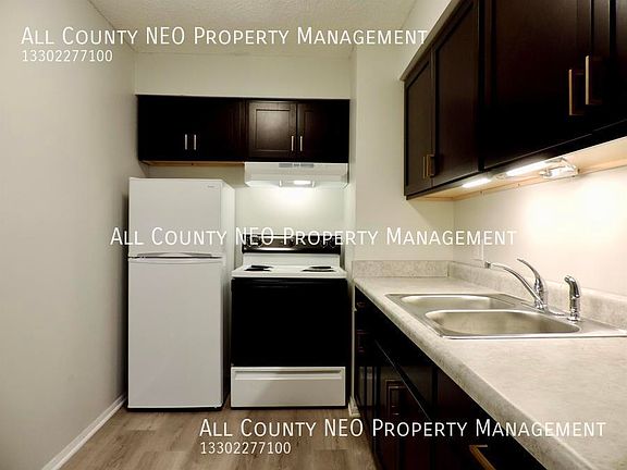 5th image of 1015 Howe Ave Unit 14