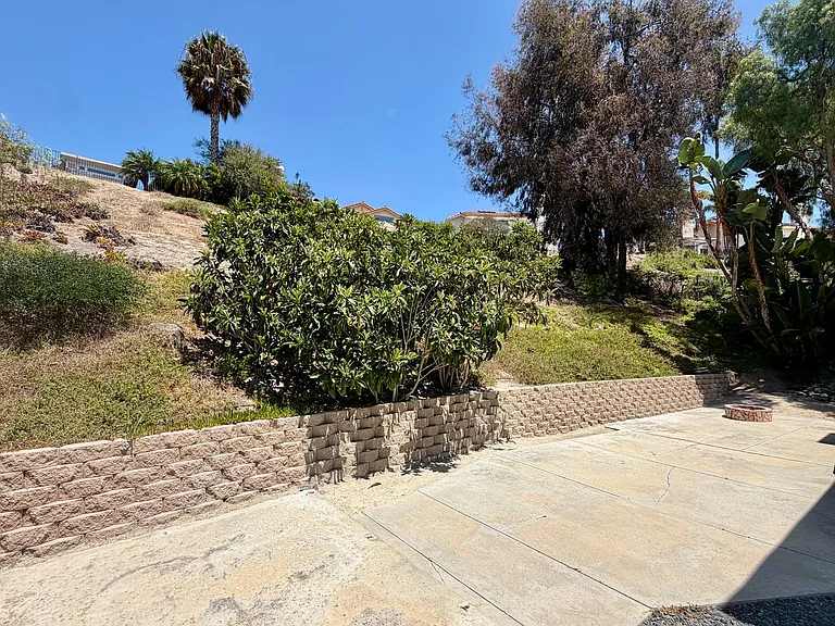 3366 Waterford Dr — Photo 18
