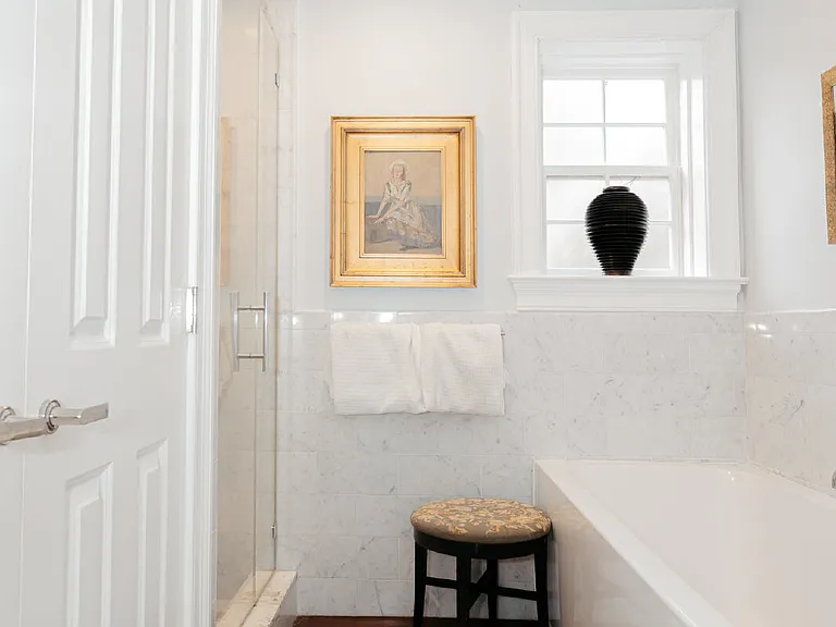 7 Pitt St #A — Photo 23