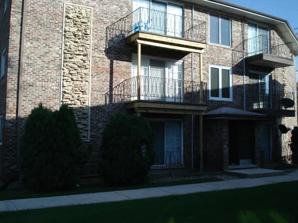 2131 177th St, Lansing, IL 60438