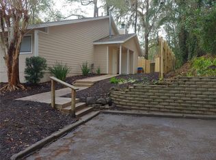 3953 NW 7th Pl, Gainesville, FL 32607