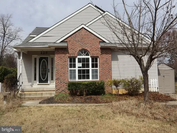 220 Estaugh Ave, Berlin, NJ 08009