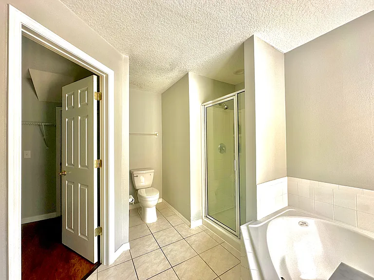 8515 Palm Harbour Dr — Photo 25