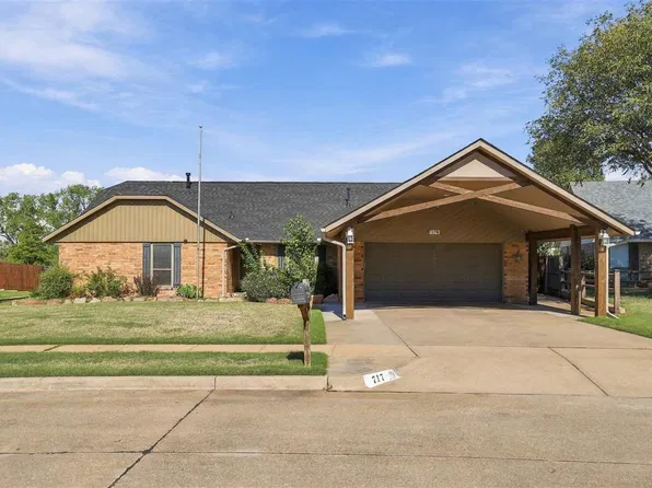 717 Brentwood Dr, Ponca City, OK 74601