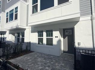 490 31st Way N, Saint Petersburg, FL 33713