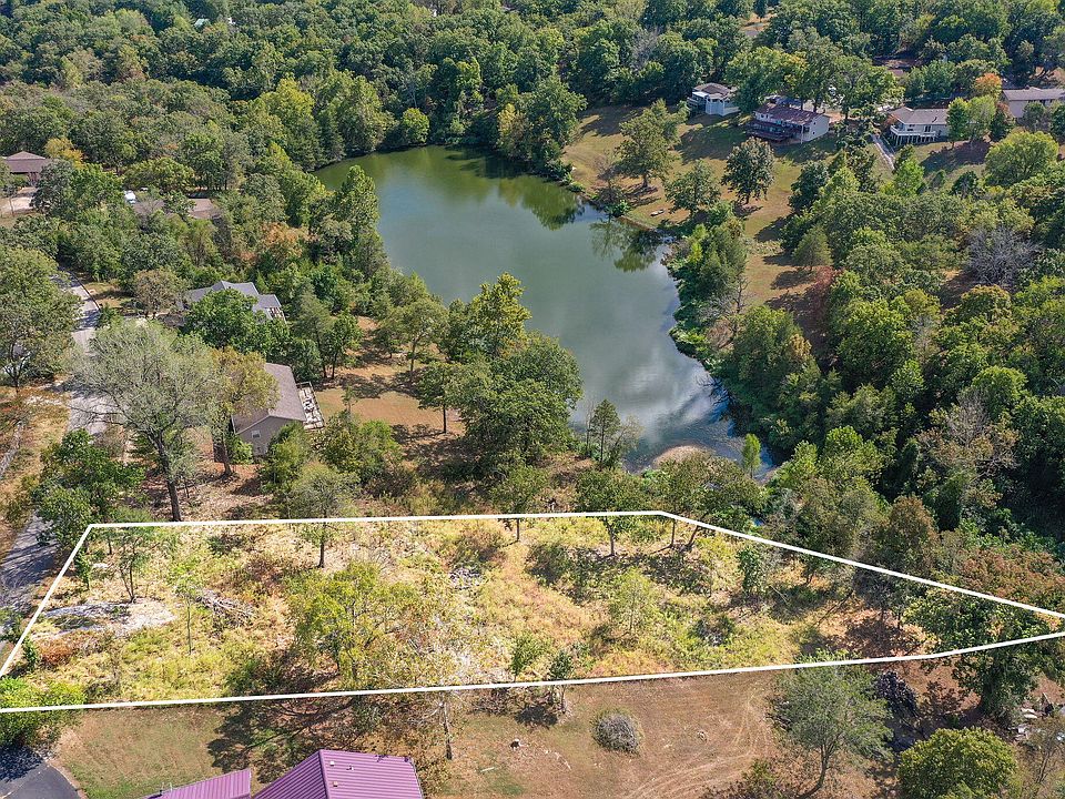 1st image of 275 Carmen Lane
