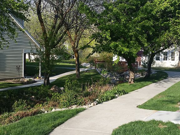 Community walkway