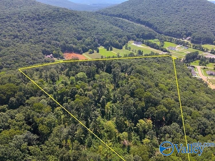 1st image of 930 Dug Hill Rd