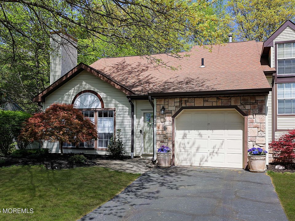 1st image of 158 Colony Lane