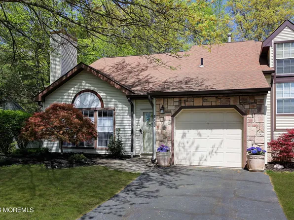 158 Colony Lane, Manalapan, NJ 07726