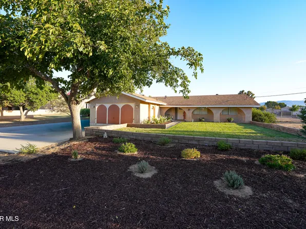 1642 W Avenue L8, Lancaster, CA 93534