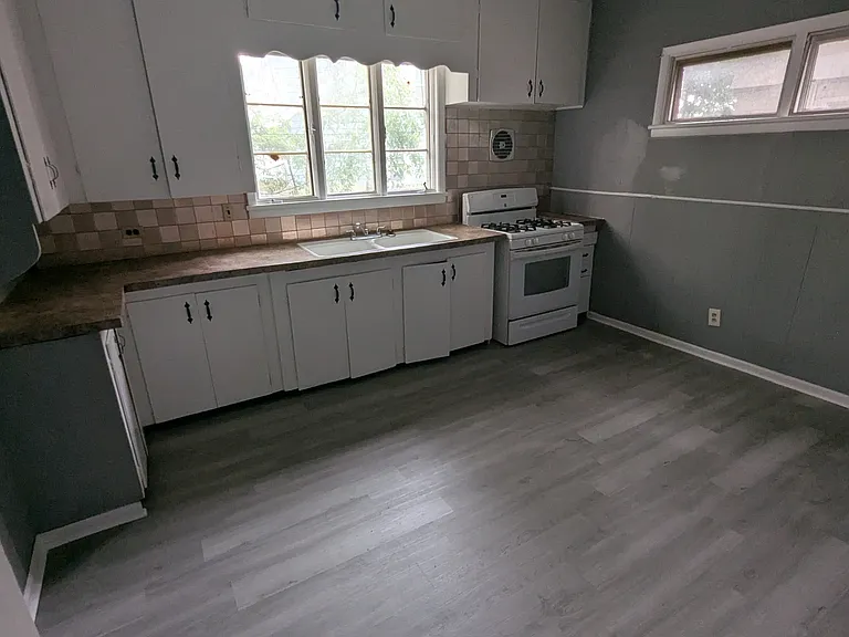 302 Ridgeway Ave #302 — Photo 3