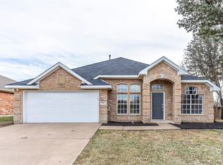 7715 Pittsford Ln, Arlington, TX 76002