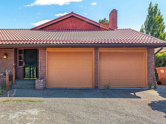 4th image of 3338 W Riverview Dr