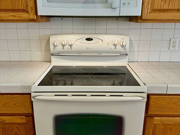 5th image of 4653 S Gazania Ave