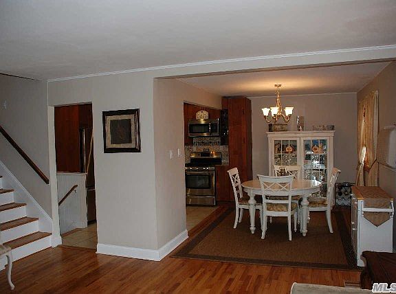 5th image of 88 Rose St