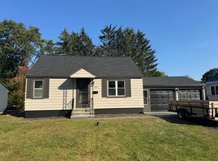 109 Catherine St, North Syracuse, NY 13212