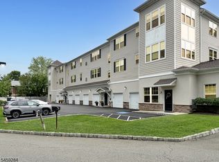 5 W River Styx Rd #203, Hopatcong, NJ 07843