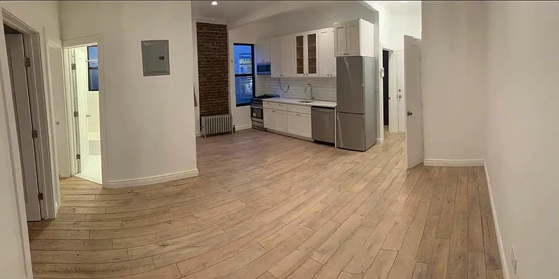 Rented by RealTegrity NY LLC | media 28