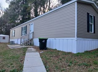 386 Riverbasin Ct, Fayetteville, NC 28301