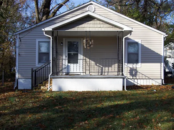 1703 Allen Dr, Swansea, IL 62226