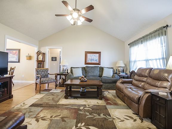 2nd image of 124 Melstone Ct