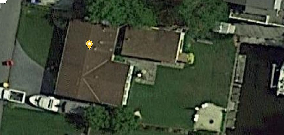 1st image of 30205 Mariners Ln